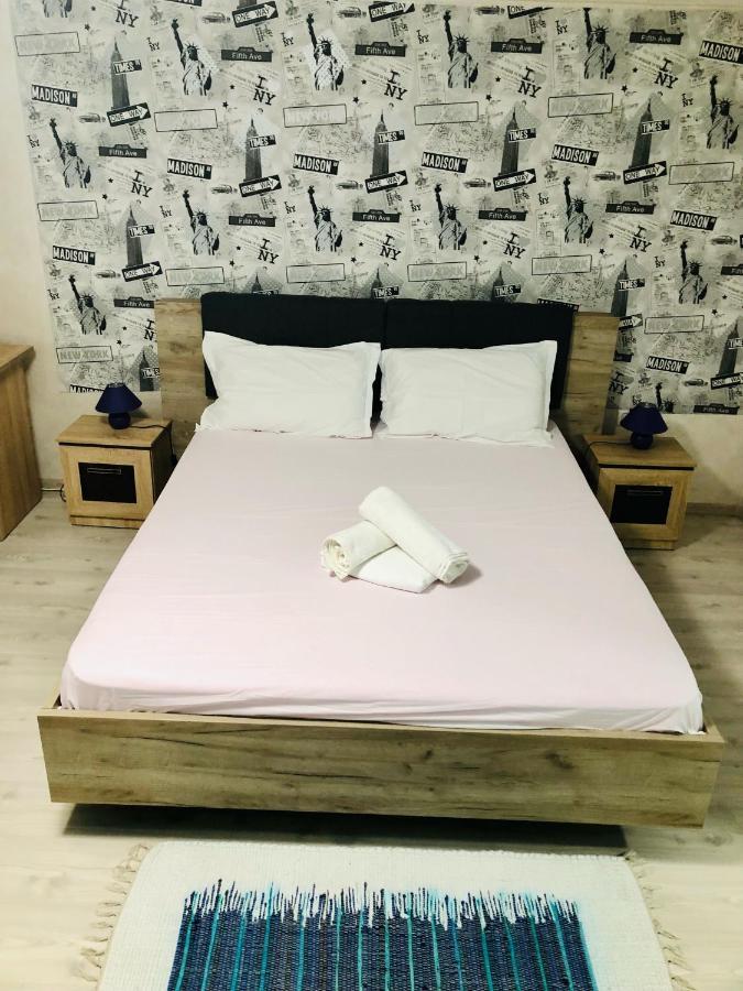 Central Park - Big Apartment - 3 Rooms - Free Parking T5 Timisoara Exterior photo